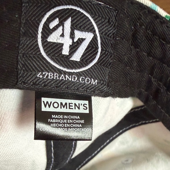 47 BRAND
Toronto Blue Jays 47 Brand Women's Highgrove Cap - Picture 5 of 7